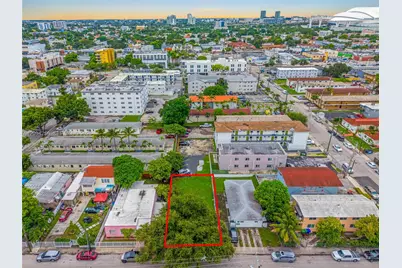 1827 SW 3rd St, Miami, FL 33135 - Photo 9