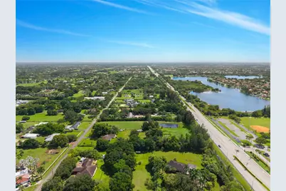 18100 SW 70th Pl, Southwest Ranches, FL 33331 - Photo 5