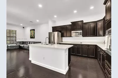 3557 NW 87th Ave, Cooper City, FL 33024 - Photo 5
