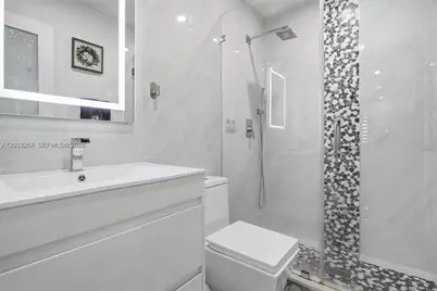 301 SW 36th Ave, Miami, FL 33135 - Photo 19