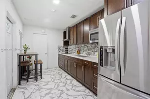 301 SW 36th Ave, Miami, FL 33135 - Photo 23