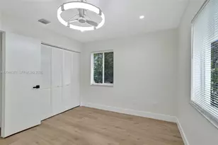 8741 SW 10th St, Pembroke Pines, FL 33025 - Photo 21