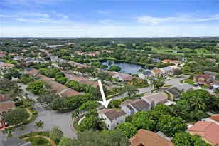 8741 SW 10th St, Pembroke Pines, FL 33025 - Photo 49