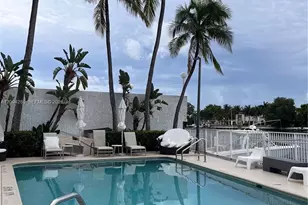 5880 Collins Ave, Miami Beach, FL 33140 - Photo 23