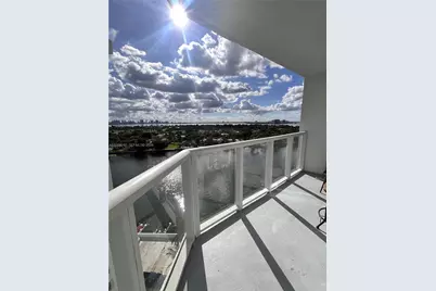 5880 Collins Ave #PH-1, Miami Beach, FL 33140 - Photo 19