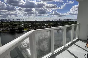5880 Collins Ave, Miami Beach, FL 33140 - Photo 19