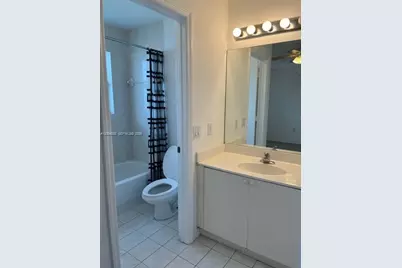 1543 SE 31st Ct, Homestead, FL 33035 - Photo 11