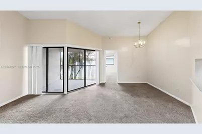 889 Hamilton Dr #889E, Homestead, FL 33034 - Photo 9
