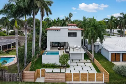 908 Tyler St, Hollywood, FL 33019 - Photo 3