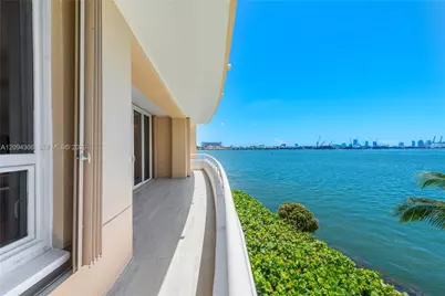808 Brickell Key Dr #304, Miami, FL 33131 - Photo 5