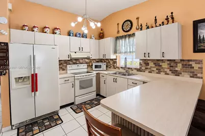 2421 SW 142nd Pl, Miami, FL 33175 - Photo 23