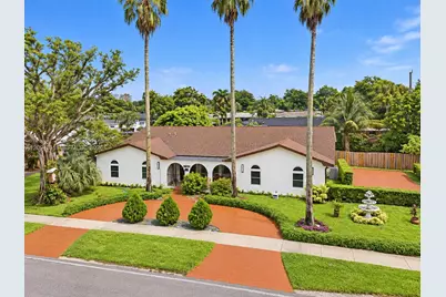 19901 Highland Lakes Blvd, Miami, FL 33179 - Photo 35