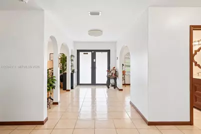 19901 Highland Lakes Blvd, Miami, FL 33179 - Photo 9