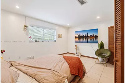 19901 Highland Lakes Blvd, Miami, FL 33179 - Photo 31