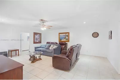 19901 Highland Lakes Blvd, Miami, FL 33179 - Photo 17