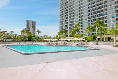100 Bayview Dr #1008, Sunny Isles Beach, FL 33160 - Photo 35