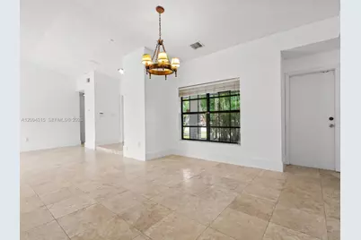 1061 Cedar Creek Way, Davie, FL 33325 - Photo 31