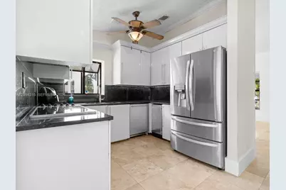 1061 Cedar Creek Way, Davie, FL 33325 - Photo 39