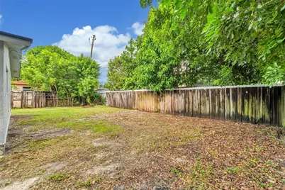 2637 Nassau Dr, Miramar, FL 33023 - Photo 37