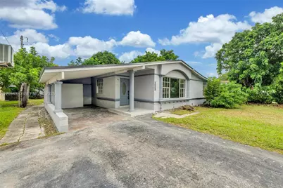 2637 Nassau Dr, Miramar, FL 33023 - Photo 3