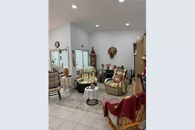 640 SE 22nd Ln, Homestead, FL 33033 - Photo 9