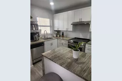 8891 Sunrise Lakes Blvd #302, Sunrise, FL 33322 - Photo 5