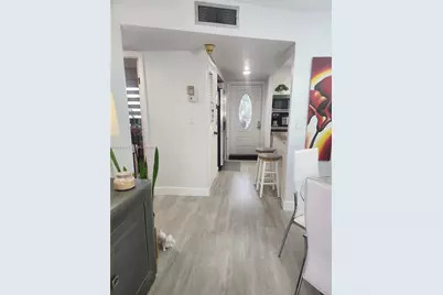 8891 Sunrise Lakes Blvd #302, Sunrise, FL 33322 - Photo 17