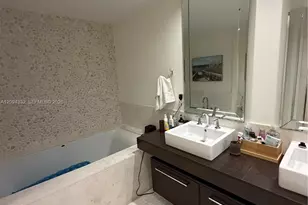 17121 Collins Ave, Sunny Isles Beach, FL 33160 - Photo 17