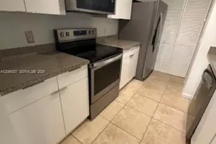 450 S Park Rd, Hollywood, FL 33021 - Photo 7