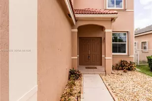 1306 Banyan Way, Weston, FL 33327 - Photo 3