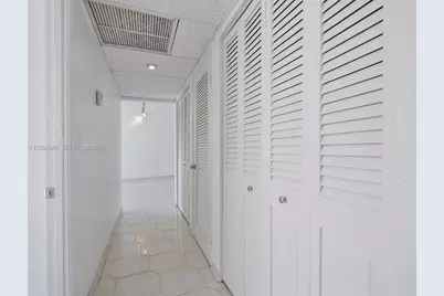 400 Kings Point Dr #523, Sunny Isles Beach, FL 33160 - Photo 21