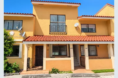 2775 W 61st St #102, Hialeah, FL 33016 - Photo 1