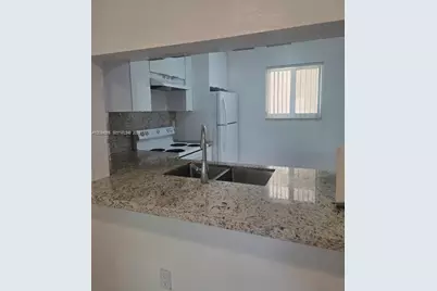 7707 Camino Real #310, Miami, FL 33143 - Photo 9