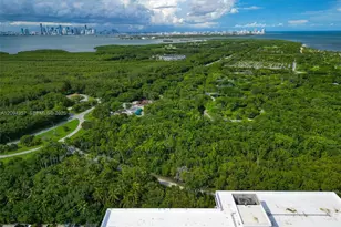 155 Ocean Ln Dr, Key Biscayne, FL 33149 - Photo 63