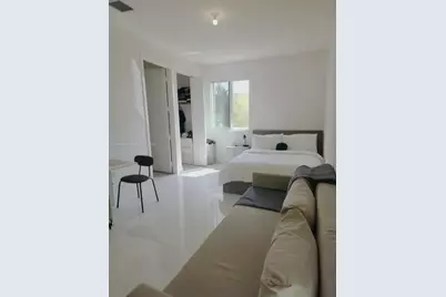 6611 NW 102nd Path #0, Doral, FL 33178 - Photo 5