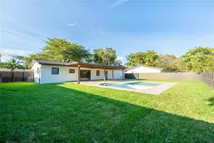 14515 Mahogany Ct, Miami Lakes, FL 33014 - Photo 35