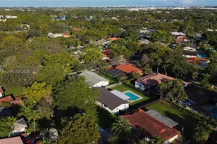 14515 Mahogany Ct, Miami Lakes, FL 33014 - Photo 31