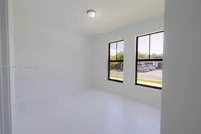2045 SW 155th Ave, Miami, FL 33185 - Photo 3