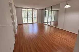 250 Jacaranda Dr, Plantation, FL 33324 - Photo 9