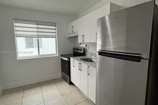 749 NW 60th St, Miami, FL 33127 - Photo 11
