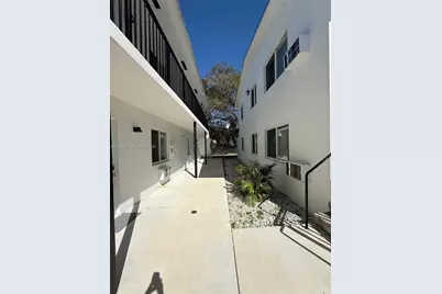 749 NW 60th St #3, Miami, FL 33127 - Photo 5