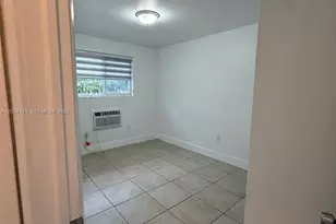 749 NW 60th St, Miami, FL 33127 - Photo 19
