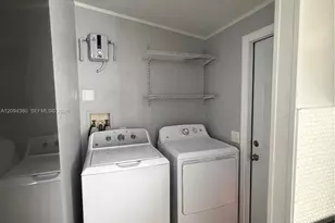 19800 SW 180th Ave, Miami, FL 33187 - Photo 7