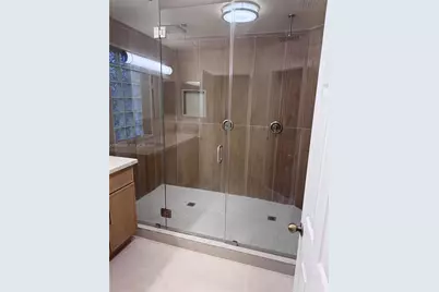 83 Gables Blvd, Weston, FL 33326 - Photo 13