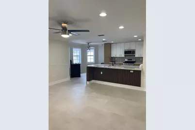 83 Gables Blvd, Weston, FL 33326 - Photo 7