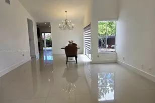 811 NW 133rd Ct, Miami, FL 33182 - Photo 3