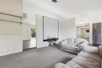 653 NW 100 Ln, Coral Springs, FL 33071 - Photo 5