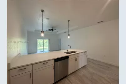 1240 Columbus Blvd #A, Fort Myers, FL 33913 - Photo 5