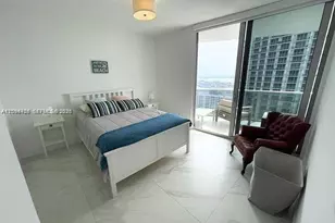 488 NE 18th St, Miami, FL 33132 - Photo 3
