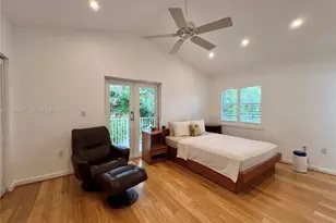3158 Carter St, Miami, FL 33133 - Photo 11